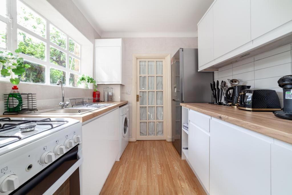 One Bedroom Flat In The Heart Of Brixton London Kültér fotó